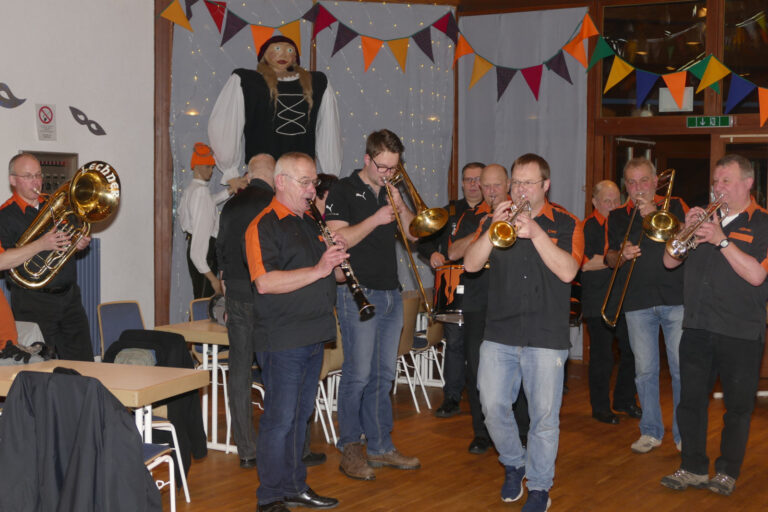 Eieressen & Lumpenball 2018 – Foto 27