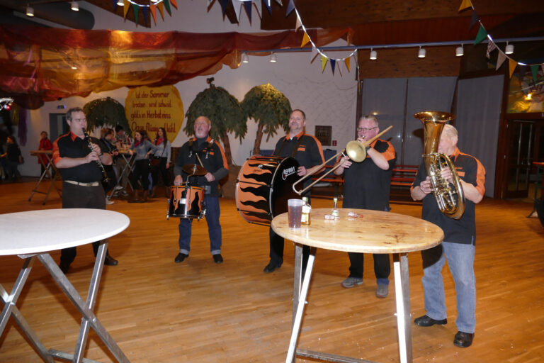 Eieressen & Lumpenball 2019 – Foto 18